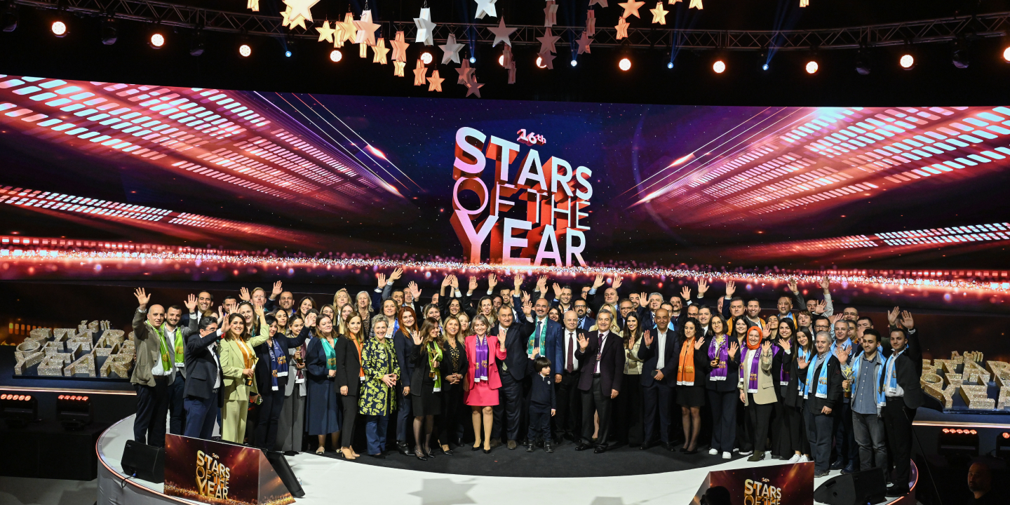 “Stars of the Year” Rewarded for The 16th Time